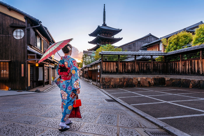 Custom Packages — Tokyo